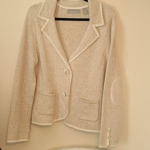 Liz Claiborne 2 button close sweater
